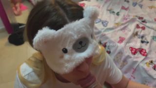 Alejandramoviess ENTRE A LA HABITACION DE MI CUÑADA