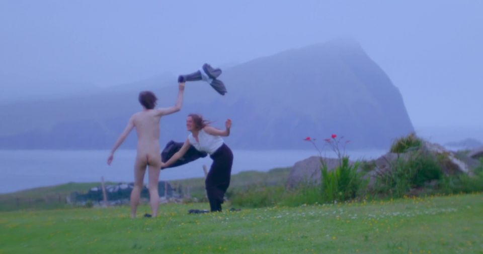 Clara Pais - Phantom Islands (2018) HD 1080p - (Celebridad porno)