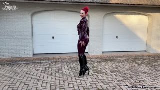 FetiliciousFans SiteRipPt 2Walking in Black Ballet Boots