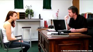 Anabelle's School Paddling Descargar nuevo vídeo porno Fast M...