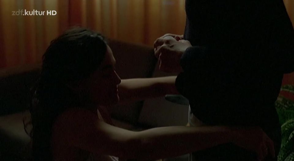 Idil Uner – Saniyes Lust (2003) HD 720p - (Porno Celebridad)