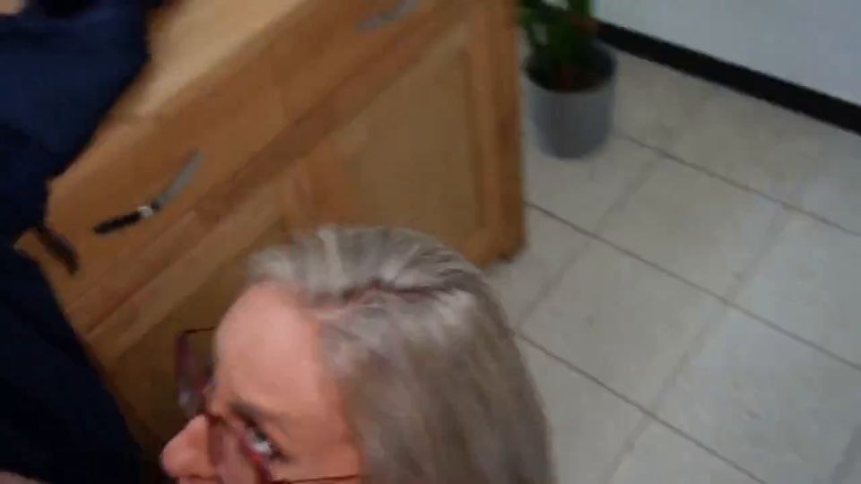 Amateur porn    Father Studentin - Aneta - Leder - Wetlook - XXL Schwanz im Treppenhaus leer gefickt 720P - Wet