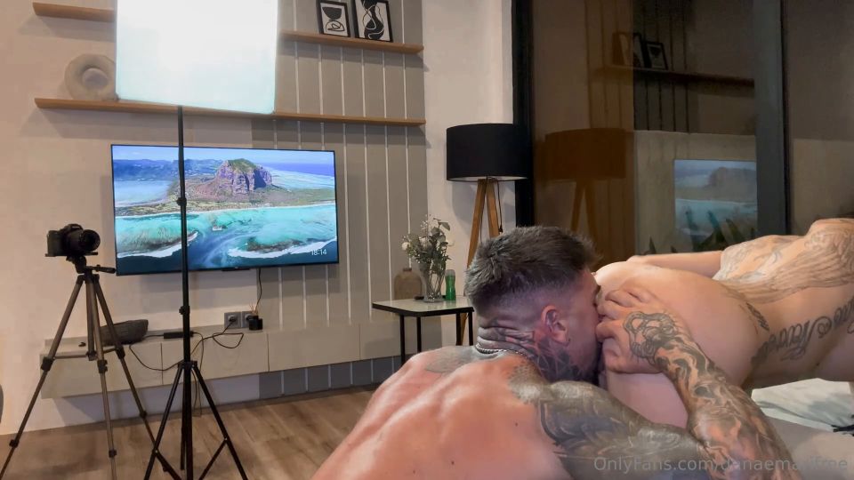 Danae Mari - Casa de mierda duro - Adolescente