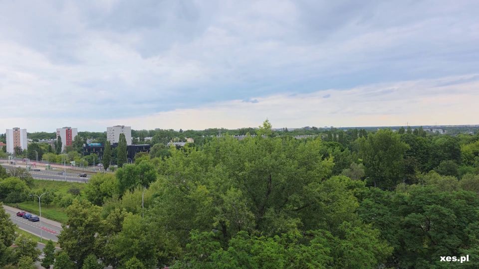 Julia North y Jessica Braun BTS POLISH [09.22.25] [1080p]