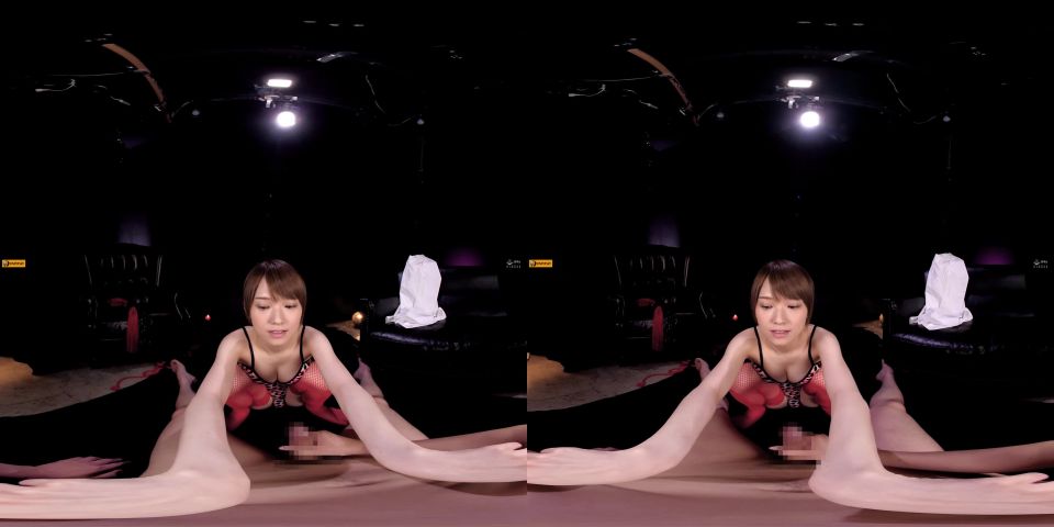 (VR) WAVR-070 椎名そらのハンドテクで男潮吹き＆女潮吹きWエクスタシーVR！！ 射精直後のチ○ポ亀頭責め男潮吹き！からの女体化（大槻ひびき）マ○コ女潮吹き！潮吹かされまくりプッシャー体験VR！！!!!
