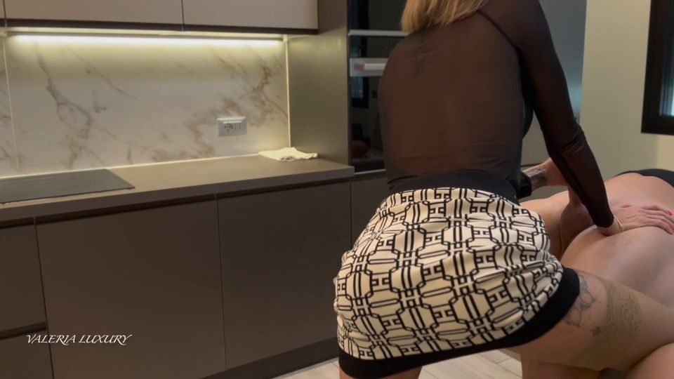 online video para adultos 47 femdom joip femdom porno  Real Amateur Pareja. Cinta de Sexo Pasional Con Valeria Lujo - [PornHub] (TotalHD 1080p)