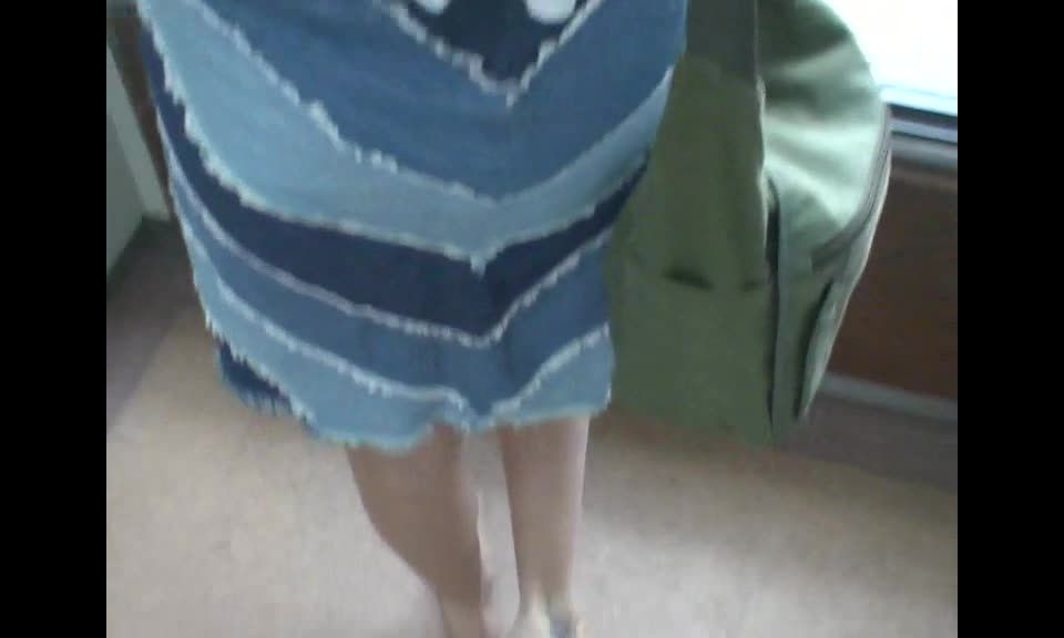 free porn clip 38 City Feet – Barefoot girls in Turkey on femdom porn mature femdom