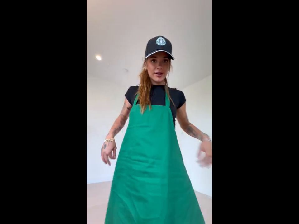 Ari Krystya Starbucks Employee Gets Fucked 1 Onlyfans (Amateur porn)