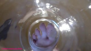 porno clip online 38 Filth Fetish Studios – Big Little Sister Stink Tortura - estímulo para masturbarse - fetiche de pies de mamá porno fetiche de femdom