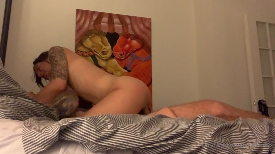 Video April Olsen Clip 5f75da4a0d07966764dc0 720p HD