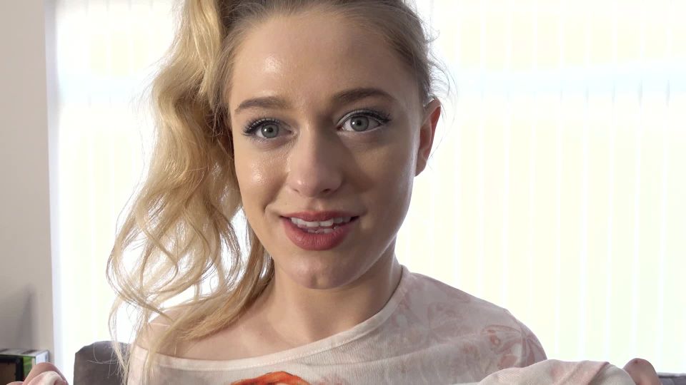 Rubia porno Entrada Reino Unido – Darcy 2 – robotizado MESMERIZE