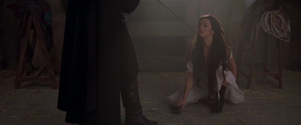 Catherine Zeta-Jones – La máscara de Zorro (1998) HD 1080p - (Celebrity porn)