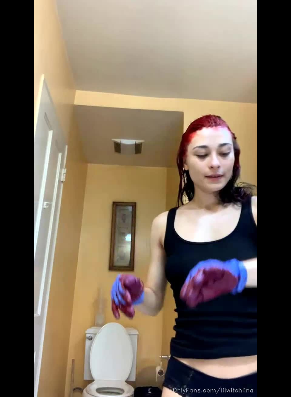 Raven Rockette () Ravenrockette - stream started at pm dying my hair 14-05-2020