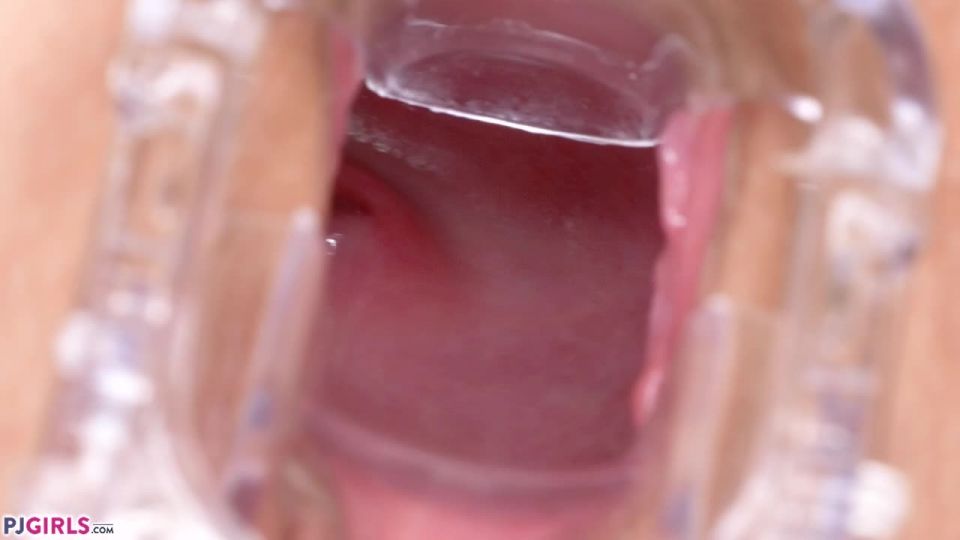 adult video clip 41 Licky In Red | pussy stretching | blonde porn femdom feet porn