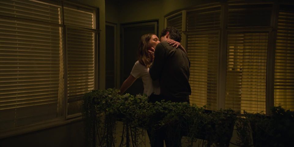 Victoria Pedretti - YOU s02e01-04 (2019) HD 1080p - (Celebridad porno)