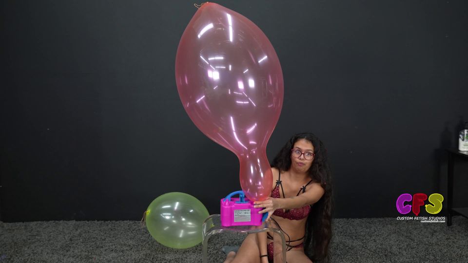 Custom Fetish - Angel s First Pump to P - Fetish