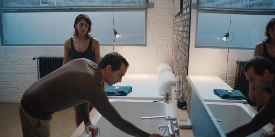 Cheyenne Lohnen - Mujeres de la noche (Keizersvrouwen) s01e09 (2019) HD 1080p - (Pornografía de Celebridad)