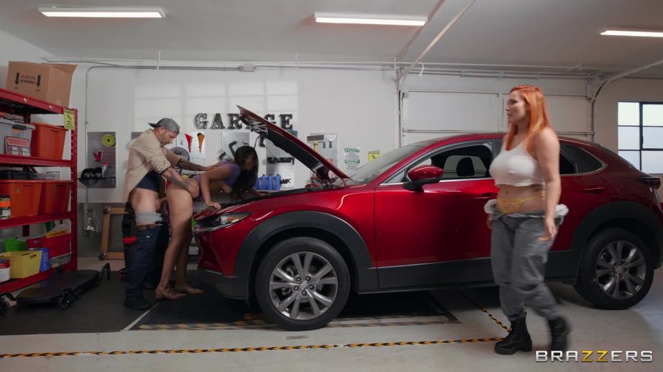 adulto xxx clip 24 Bella Rolland, Taylor Gunner - Aceitado y malcriado en el garaje [1.46 GB]