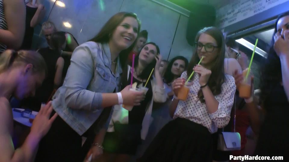 Party Hardcore Gone Crazy Vol. 30 Part 2 - Cam 3