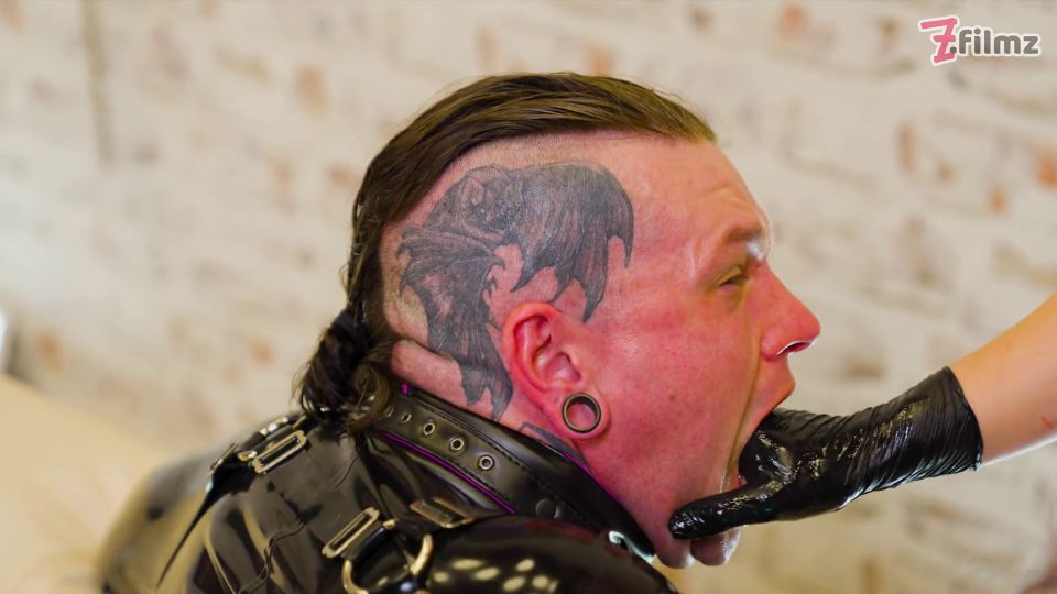 [K2S.CLUB] ZFilmzoriginales - Látex y encaje fisting diversión con tres dominatrix - FullHD 1080P