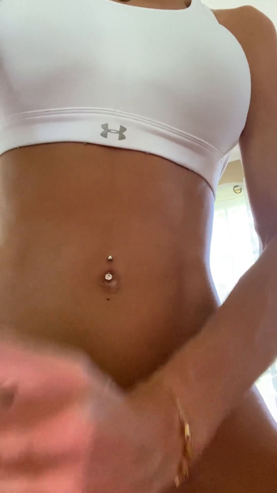 Stella Samore Post Gimnasio (Porno de la mujer)