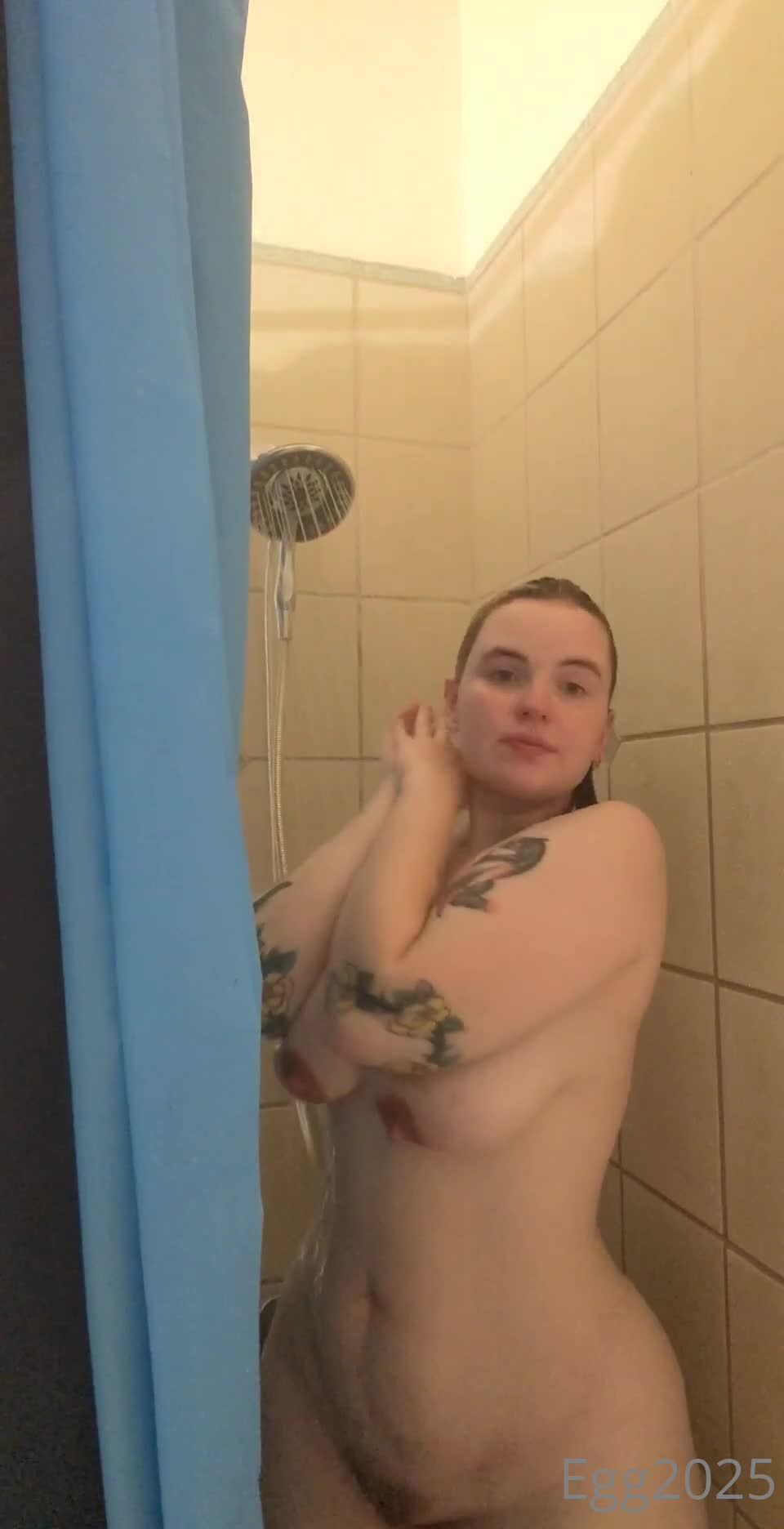 Therealegg2025 () Therealegg - your titties let em out free at last 22-04-2021