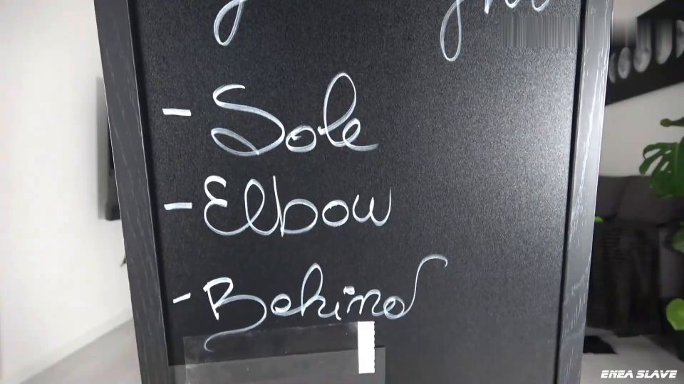 [GetFreeDays.com] Ballbusting Lilli Bayle - Dice and Kicks slave training