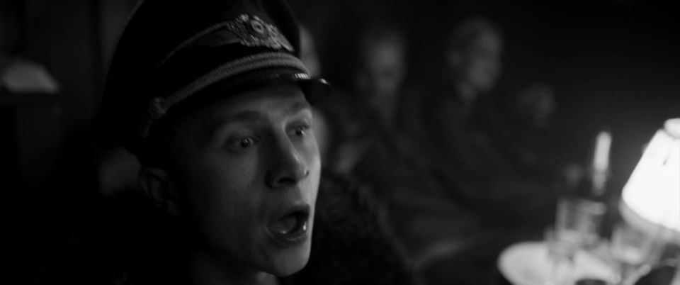 Eugenie Anselin, Samia Chancrin, Annika Meier, Annina Polivka - Der Hauptmann (2017) HD 1080p!!!