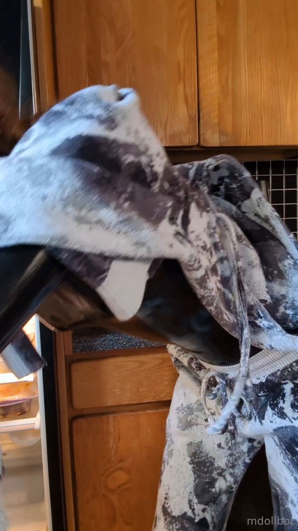 mdollbot 2025-10-01 Ok but back to me just wanting to chill out with ya in hon   5vyfpp