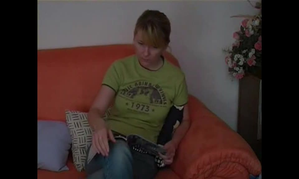 Las niñas aman el dolor - Golpear, latigazos, latigazos