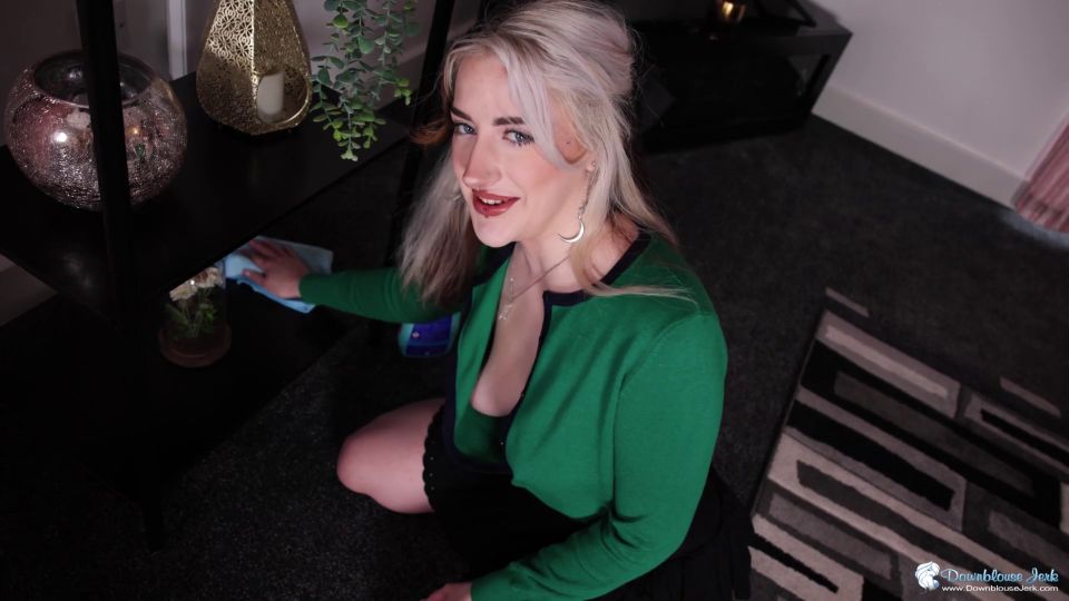 SUNFLOWER DOLL - CLEANERS TITS.