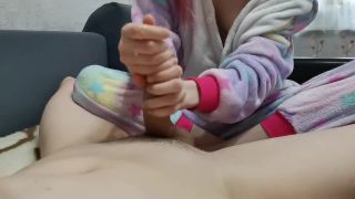 The girl helped the guy to cum Sex Clip Video Porn Downlo...