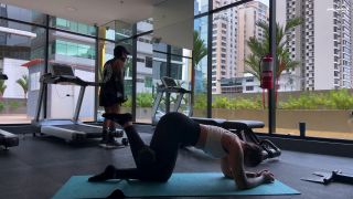 Pedazodquicle - oler mi Bush sucio y mi culo sudando después de entrenar - FullHD 1080P