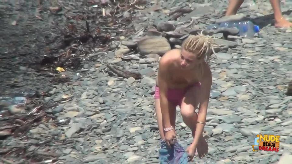 Nudist video  00818