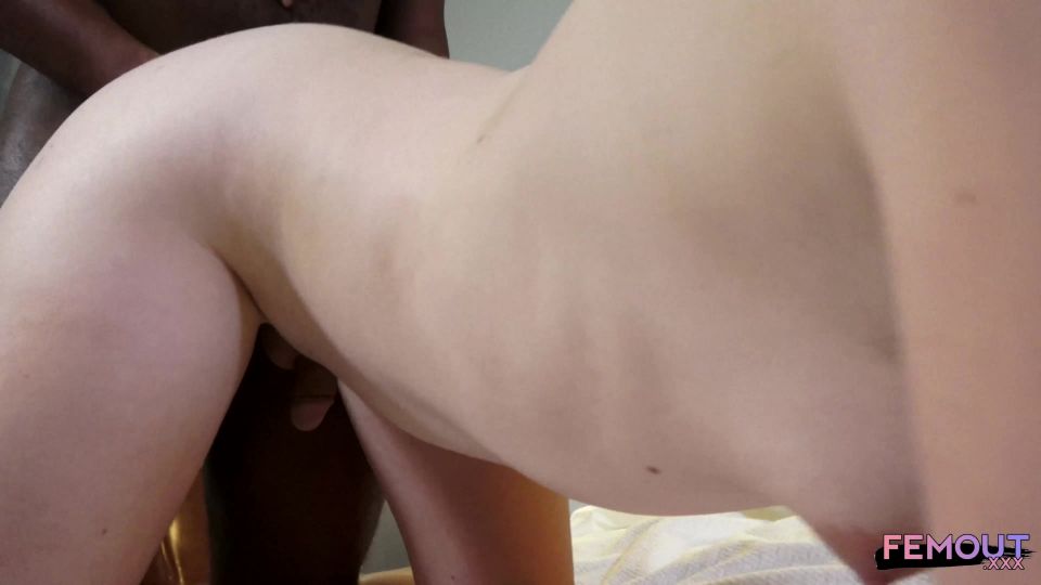 video para adultos 2 Jenny Grind, Adonis Couverture - Jenny se folla el culo [UltraHD/4K 2160p] en feminismo porno downblouse fetiche