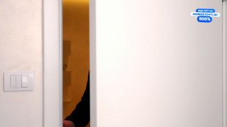 Fuck In First Time On a Business Trip (Amateur porn) Mari Moore