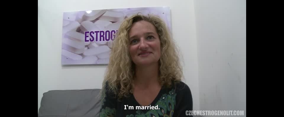 [Czechav] MILF squirts 3 meters high milf 