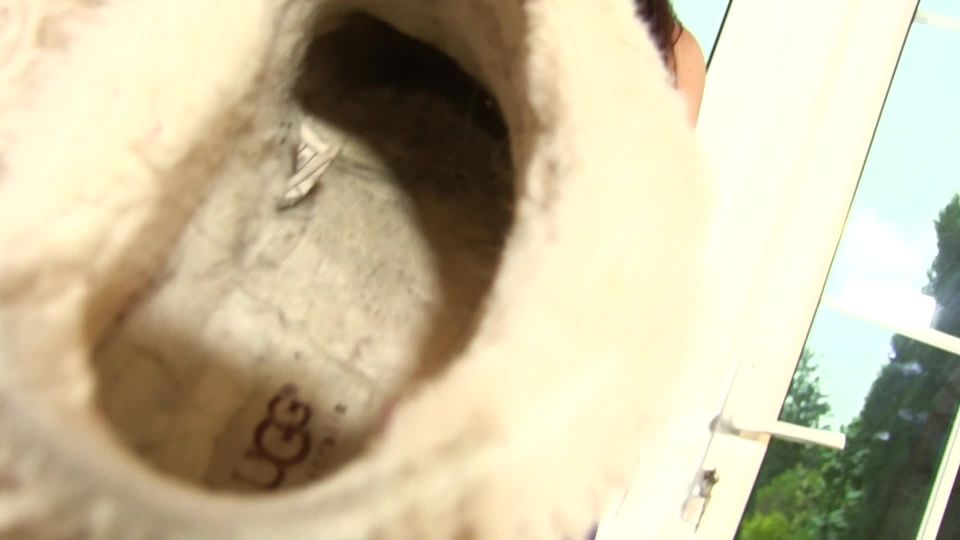 online xxx clip 4 Utterly Uggsessed - dominación - femdom porno femdom mmf