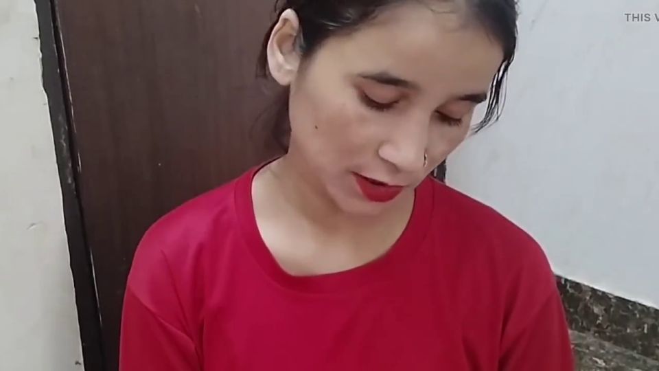 India tía profesor ko patak ke jabar dasti doodh daba kar pela