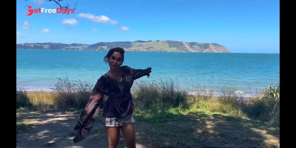 49 desi chica MiaZ consigue follada y crema en la primera cita