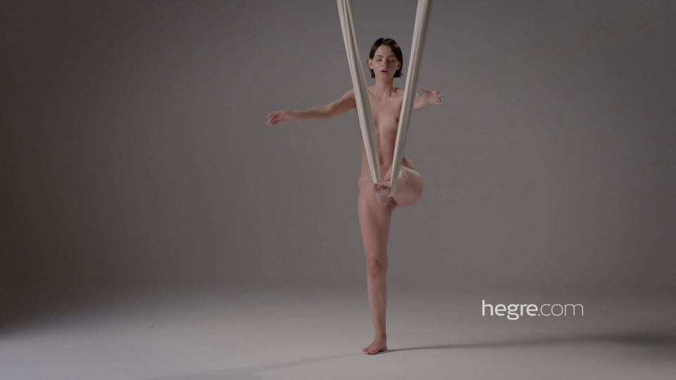 Lilit Ahegre 17 05 30 ariel angel flying high 1080p