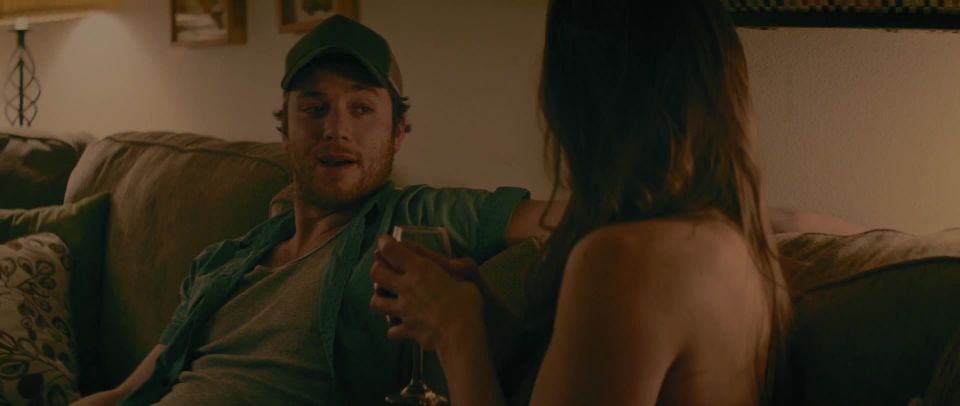 Amber Sweet, Karsen Rigby - Stakeout (Sargasso) (2019) HD 1080p - (Porno de Celebridad)