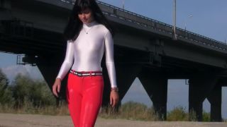 Brillantes Jeans brillantes 021 (mp4)