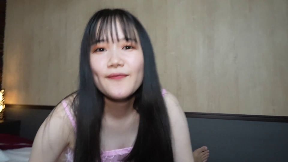 FC2PPV 4541004 A country girl who has nothing to do with men loves electric ma.