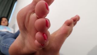 online xxx clip 39 Feet Jeans – 03-27-2023 Satine on masturbation porn ginger fetish