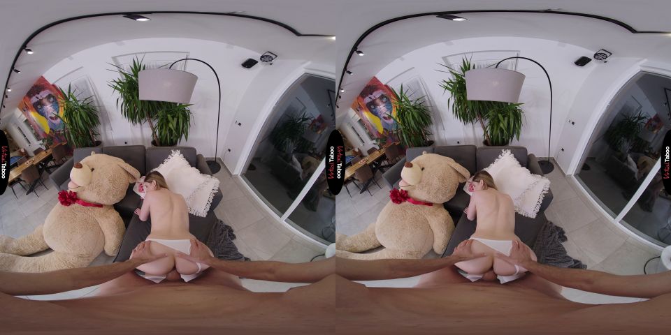 Funky Town - El gran regalo de Stepdad Descargar Vídeos de...