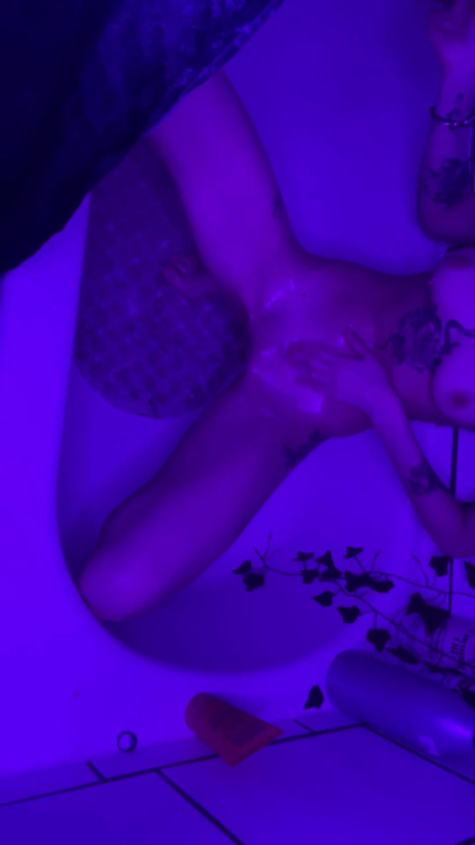 clip 23 Thchic88 – Peeking on Me While I Shower O, sexy feet fetish on tattoo 