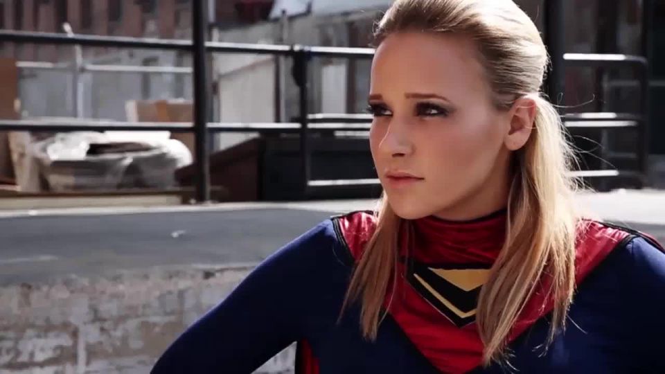 [SuperMisses.com] HL El demonio dentro de 3