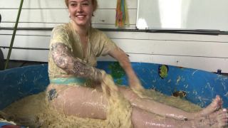 clip 28 - milf - milf porno