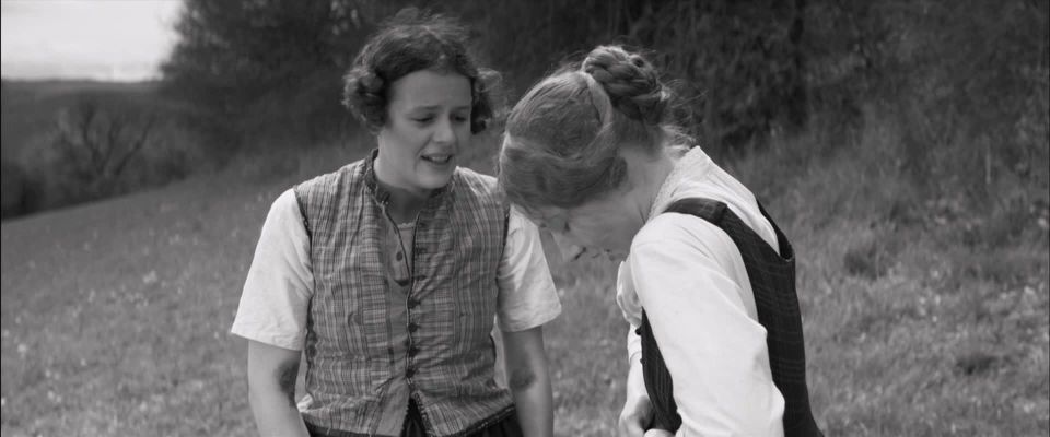 Antonia Bill, Philine Lembeck - Die andere Heimat - Chronik einer Sehnsucht (2013) HD 1080p!!!